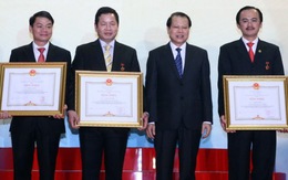Hội Doanh nhân trẻ Việt Nam nhận Huân chương Lao động hạng Nhất
