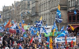 Dân Scotland biểu tình đòi độc lập