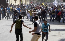 Bạo động bùng phát ở Ai Cập