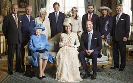Bốn thế hệ hoàng gia Anh cùng chụp ảnh sau 120 năm