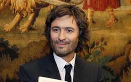 Plonger đoạt giải thưởng lớn của Viện hàn lâm Pháp