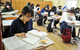 Hàn Quốc căng thẳng với kỳ thi đại học 2013