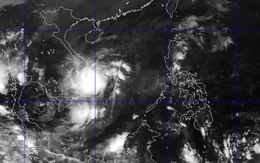 Áp thấp nhiệt đới tràn vào Nam Trung bộ, Sài Gòn đầy mây