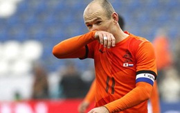 Robben và De Jong vắng mặt trận gặp Colombia