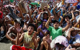 Dân Philippines ăn mừng chiến thắng của Pacquiao