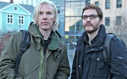 Phim về Julian Assange "thảm" nhất năm 2013