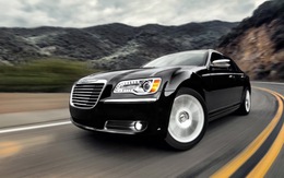 Chrysler thu hồi hơn 5.600 xe lỗi