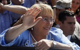 Bà Michelle Bachelet trở lại ghế tổng thống Chile