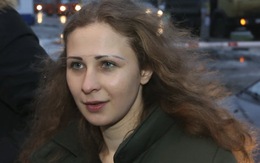 Thành viên nhóm nhạc nữ Nga Pussy Riot ra tù