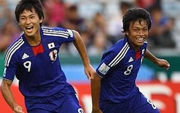 U-19 Nhật Bản trình diễn bóng đá tuyệt vời