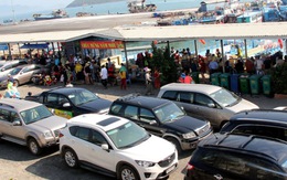 Chưa tới 24g, 4 vạn du khách đổ về Nha Trang