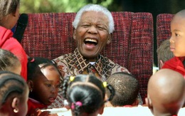 Di chúc cựu tổng thống Mandela gây căng thẳng gia đình