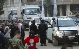 Đoàn xe chở hàng cứu trợ vào Syria bị tấn công