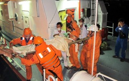 Ứng cứu tàu cá bị nạn cùng 32 thuyền viên