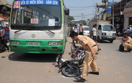 Thêm tai nạn liên quan đến xe buýt