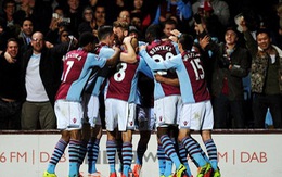 Chelsea thất thủ trước Aston Villa