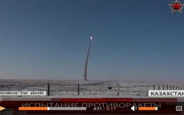 Kazakhstan dừng các cuộc thử tên lửa Nga
