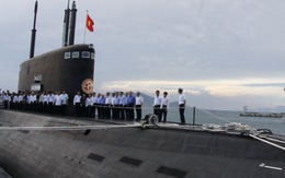 Vào lòng tàu ngầm TP Hồ Chí Minh