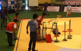 Khởi tranh Robocon VN 2014