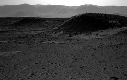 Điểm sáng bí ẩn trên sao Hỏa của người ngoài hành tinh?