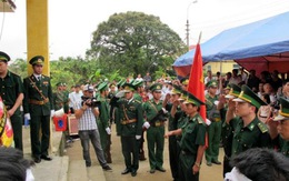 Truy điệu hai chiến sĩ hi sinh tại cửa khẩu Bắc Phong Sinh