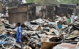 Nigeria: phiến quân tàn phá 4 ngôi làng, giết hơn 100 người
