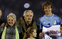 Tổng thống Uruguay mắng FIFA là "kẻ đáng ghét"