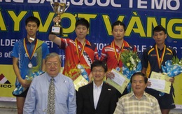 Đội nữ hạng 3 thế giới Hồng Kông dự Giải bóng bàn Cây vợt vàng 2014