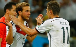 Klose nói gì với Goetze khi thay người?