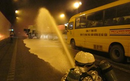Cháy xe khách trong hầm Hải Vân, 3 người bị thương