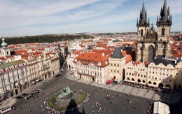 Du ngoạn trên những mái nhà cổ tích Praha