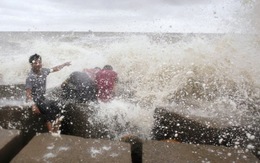 15 tàu cá chứa 240 người mất tích ở vịnh Bengal