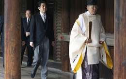 ​Thủ tướng Nhật Bản gửi đồ lễ tới đền Yasukuni