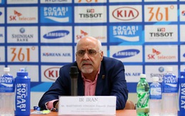 HLV đội Olympic Iran "sốc" nặng trước viễn cảnh bị loại