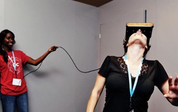 Oculus, Sony chạy đua thiết bị thực tại ảo