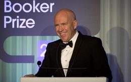 Nhà văn Úc Richard Flanagan giành giải Man Booker 2014