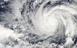 Người dân Philippines nín thở đón siêu bão Hagupit