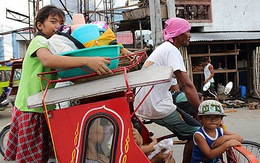​Dân Philippines lo chạy siêu bão Hagupit