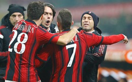 AC Milan hạ gục Napoli, áp sát top 4