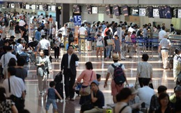 80 hành khách Vietnam Airline phải để hành lý lại Tokyo