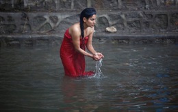 ​Đến Nepal xem lễ hội tắm thánh Swasthani Brata Katha