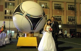 Đám cưới độc đáo của tiền vệ Kim Hồng