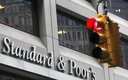 ​Nga tố hãng xếp hạng tín dụng S&P “làm theo lệnh Mỹ”