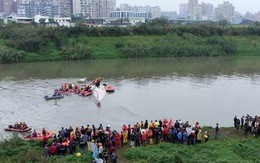 Đã thu hồi hộp đen máy bay Đài Loan gặp nạn