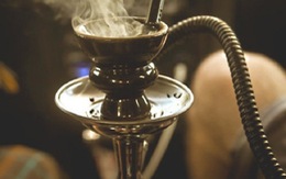 ​Một lần hút shisha bằng hút 100 điếu thuốc lá