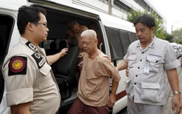 Bị phạt tù vì viết bậy xúc phạm quốc vương Thái Lan