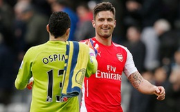 Giroud và Ospina giúp Arsenal thắng Newcastle