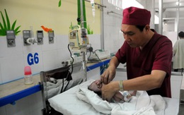 Bé sơ sinh phải cắt bỏ gần 2m ruột do hoại tử