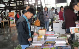 Khai mạc Hội chợ sách mùa hè 2015 tại Hà Nội