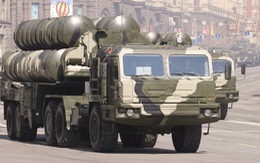 Trung Quốc, khách hàng đầu tiên mua tên lửa S-400 của Nga